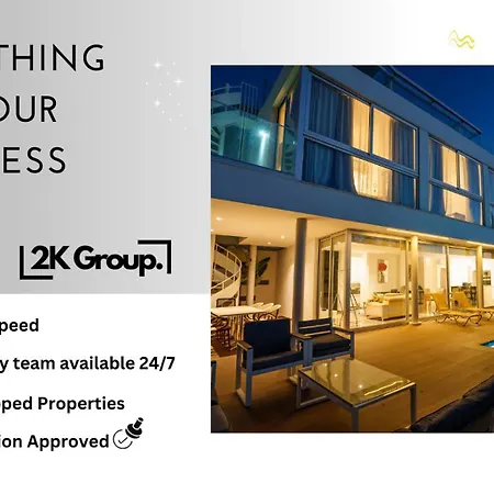 Hubstay - Seaview Oriana In Larnaca, 10 Min Walk To The Larnaca