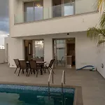 Hubstay - Seaview Oriana In