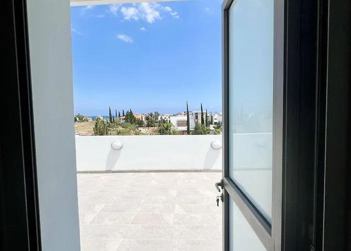 Будинок відпочинку Hubstay - Seaview Oriana In